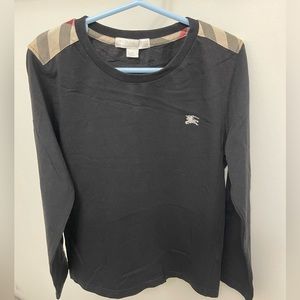 Burberry Black Long Sleeve T Shirt with Plaid Shoulder Patch (Unisex) Size 8Y